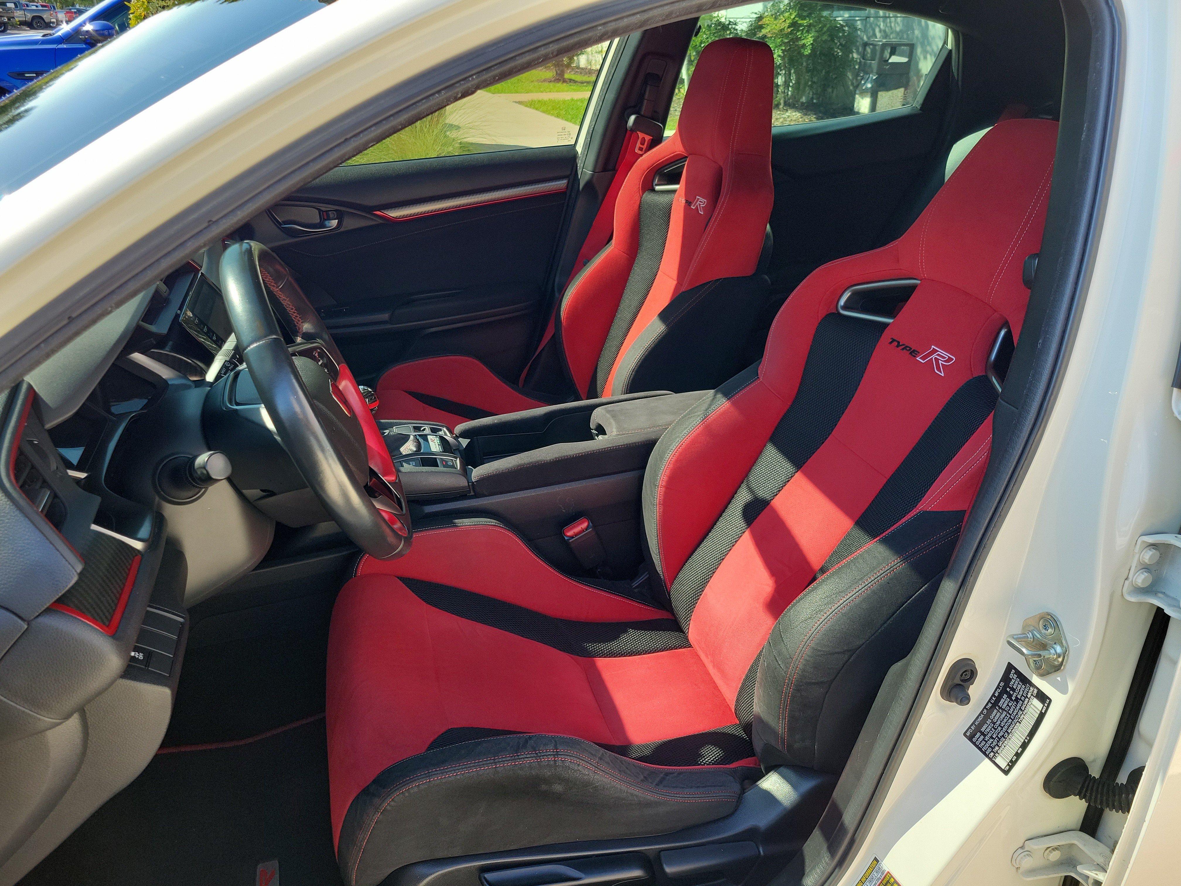 Used 2019 Honda Civic Type R image 13