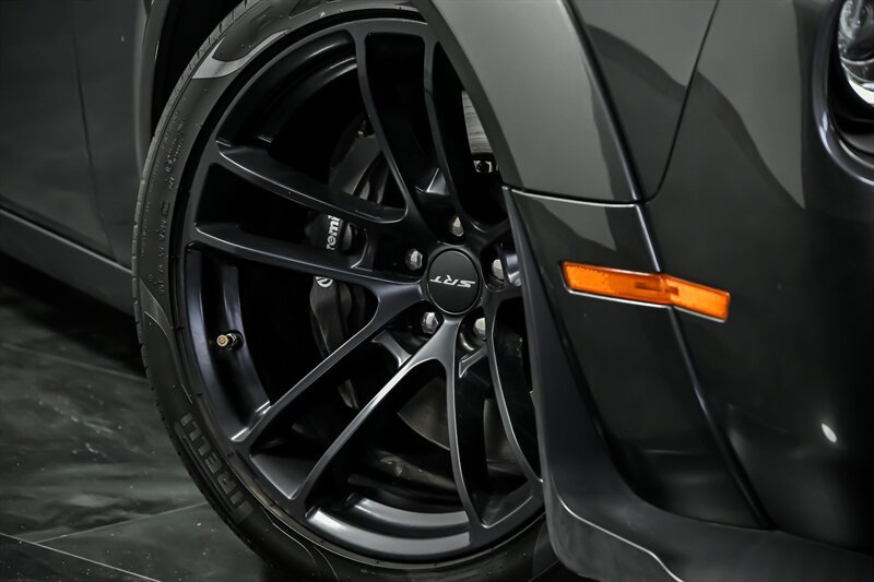 Used 2020 Dodge Challenger SRT Hellcat Redeye RWD image 3