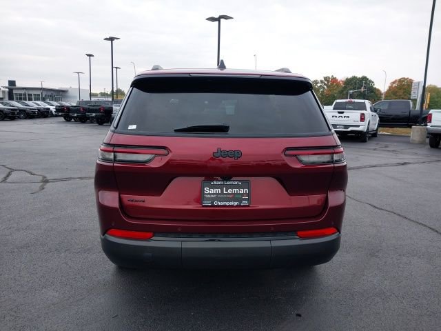 Used 2024 Jeep Grand Cherokee L Altitude image 23