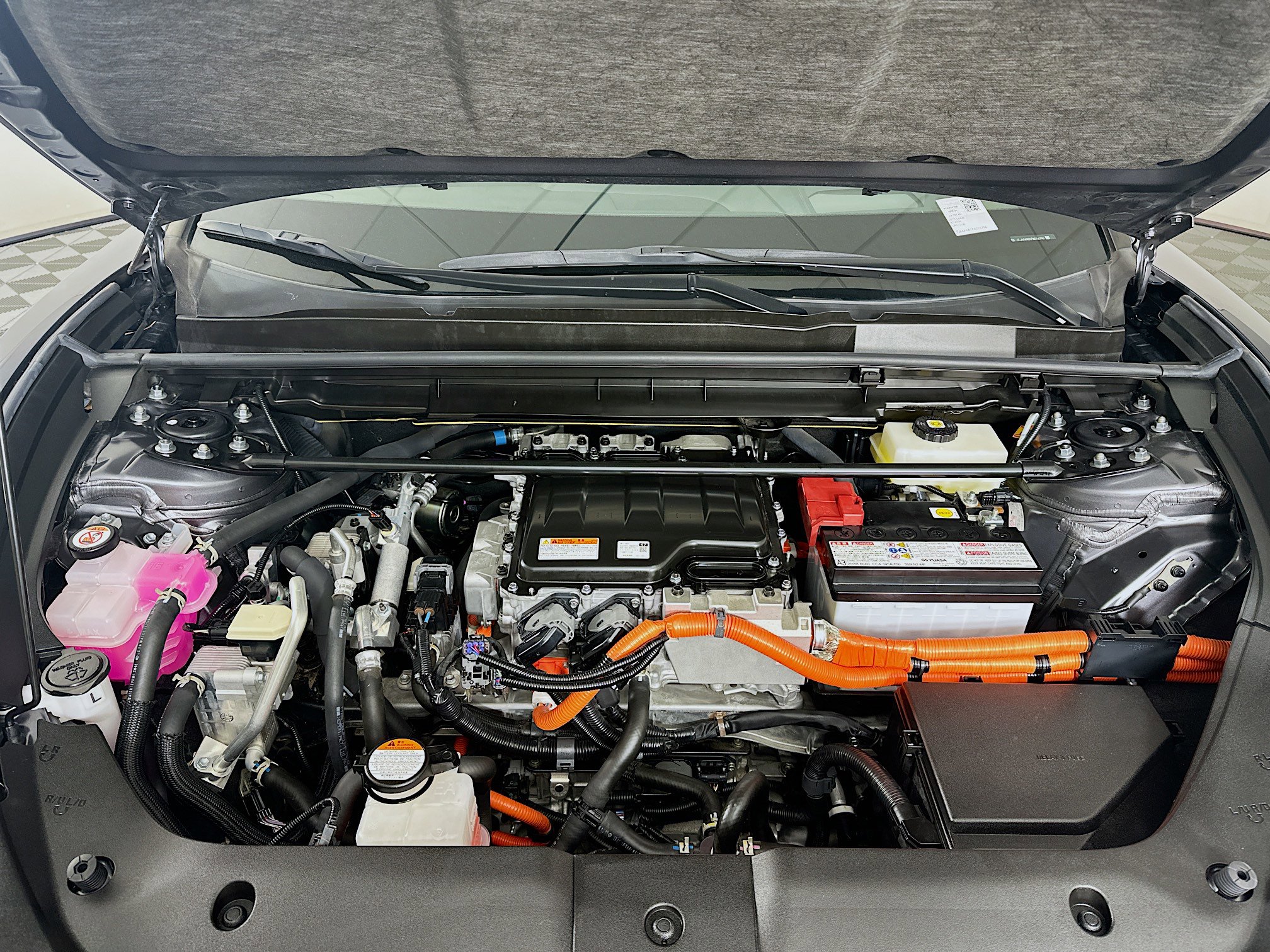 Used 2023 Lexus RZ 450e Premium w/ Technology Package image 33