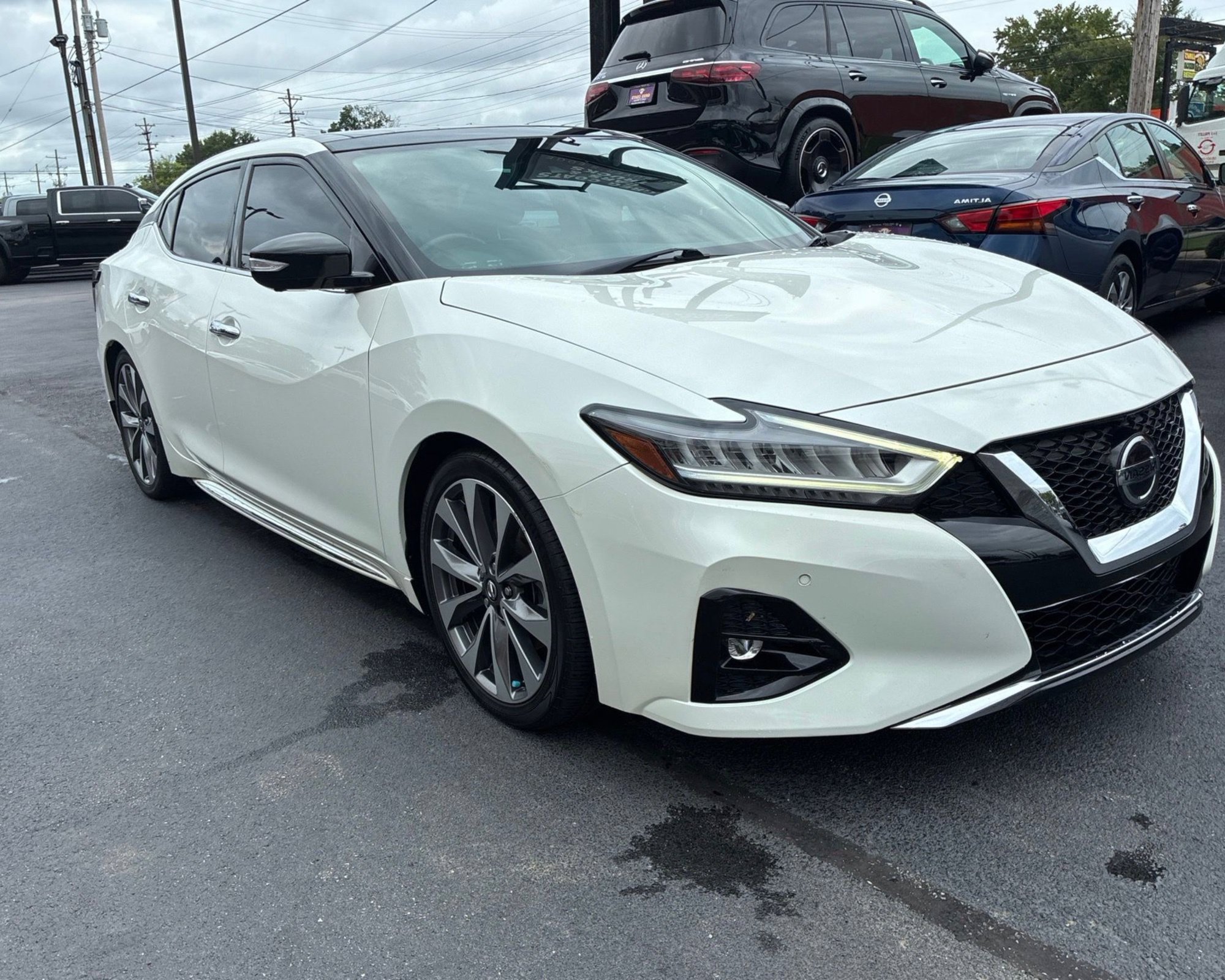 Used 2021 Nissan Maxima Platinum w/ Sport Mat Group FWD image 1
