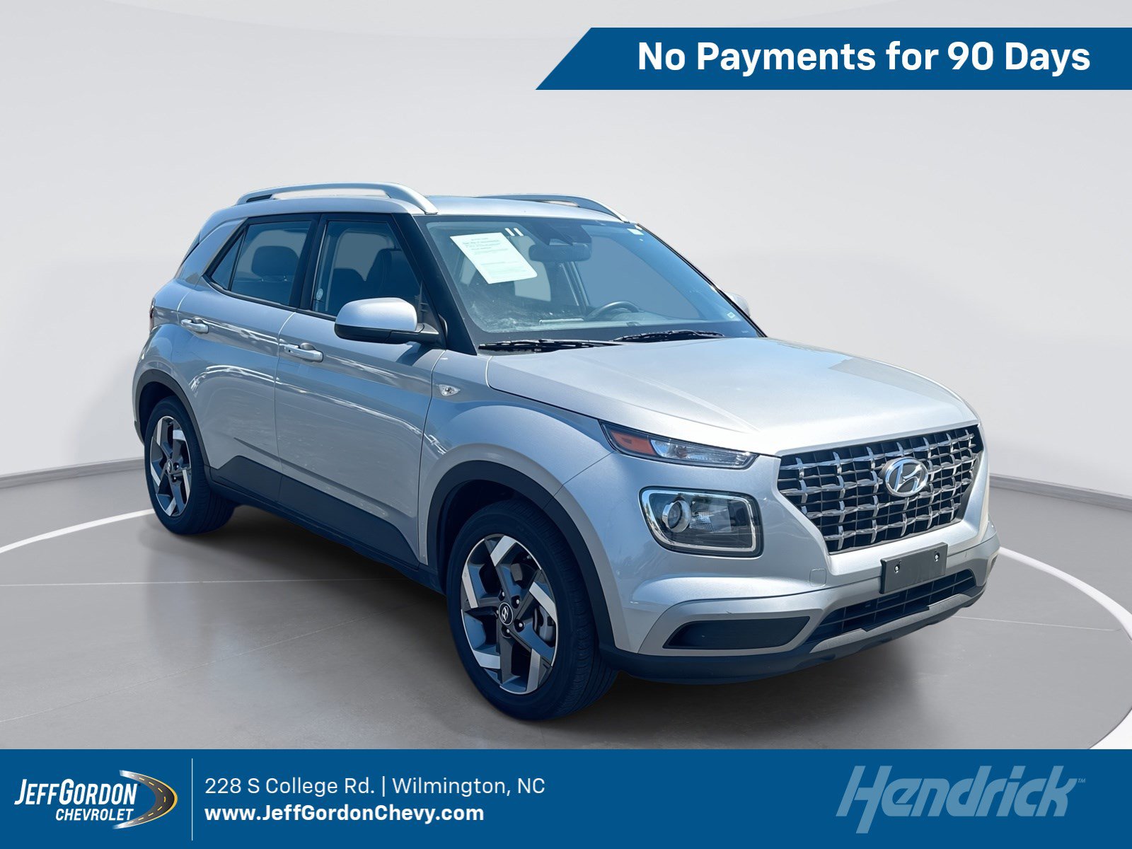Used 2025 Hyundai Venue SEL