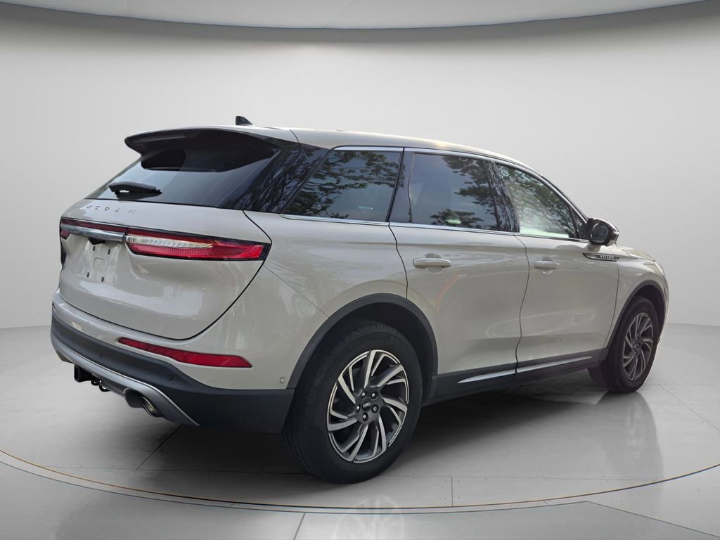 Used 2023 Lincoln Corsair AWD w/ Equipment Group 102A image 6