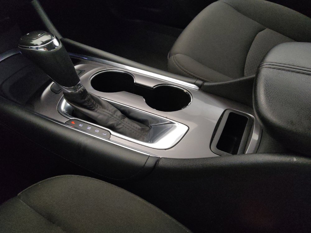 Used 2018 Chevrolet Malibu LT FWD image 26