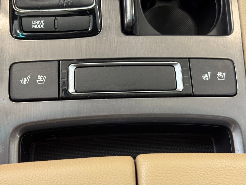 Used 2015 Hyundai Genesis 3.8 w/ Option Group 02 image 35