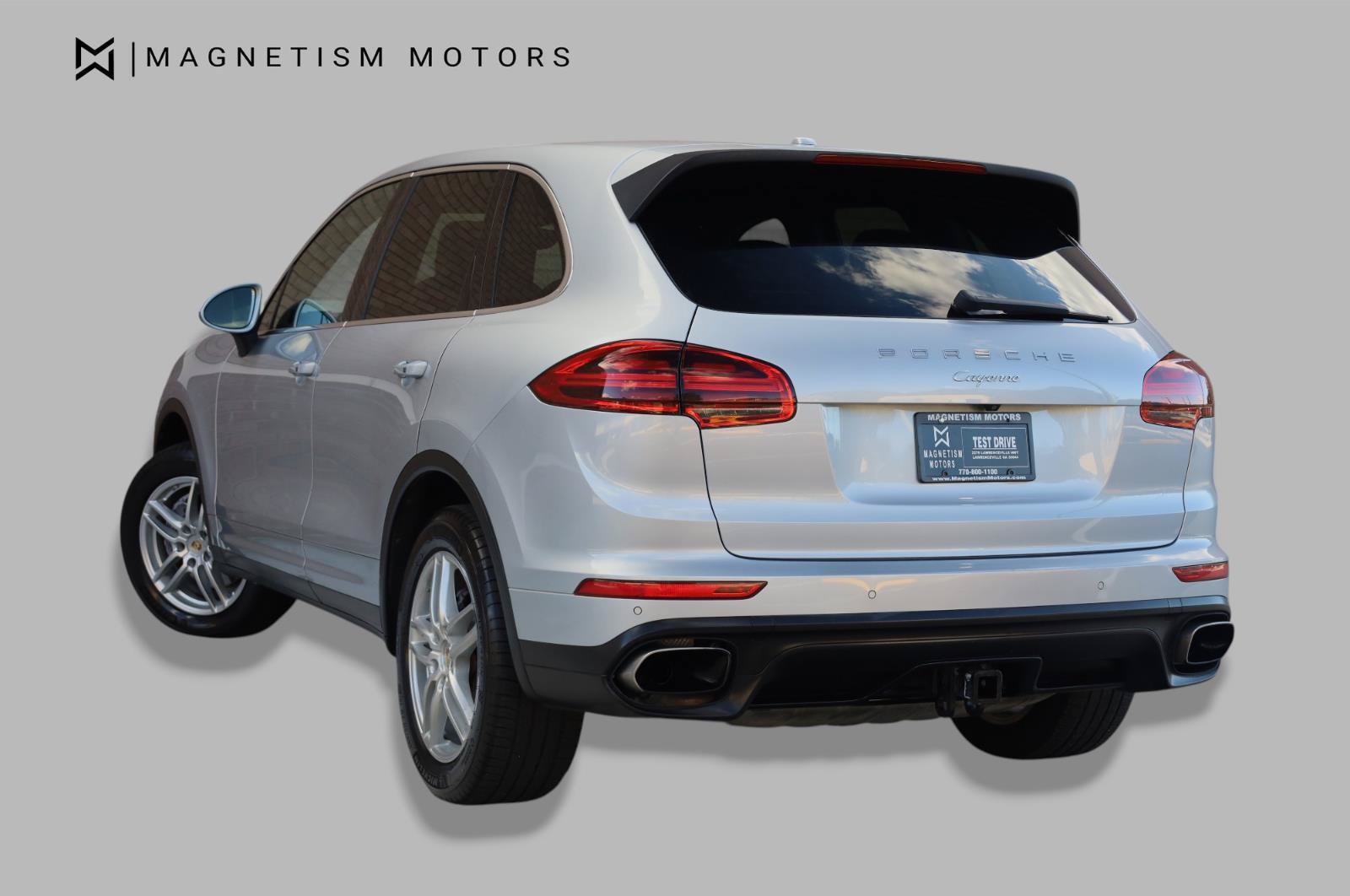 Used 2016 Porsche Cayenne AWD/4WD image 9