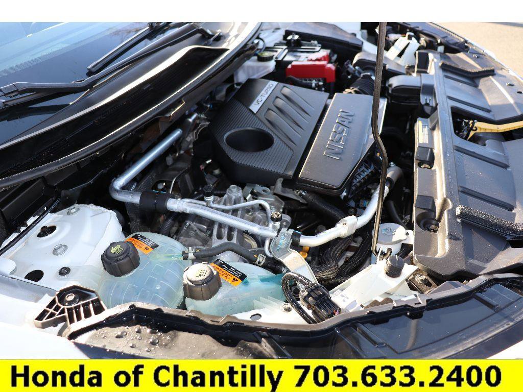 Used 2023 Nissan Rogue SV w/ SV Premium B Package image 35