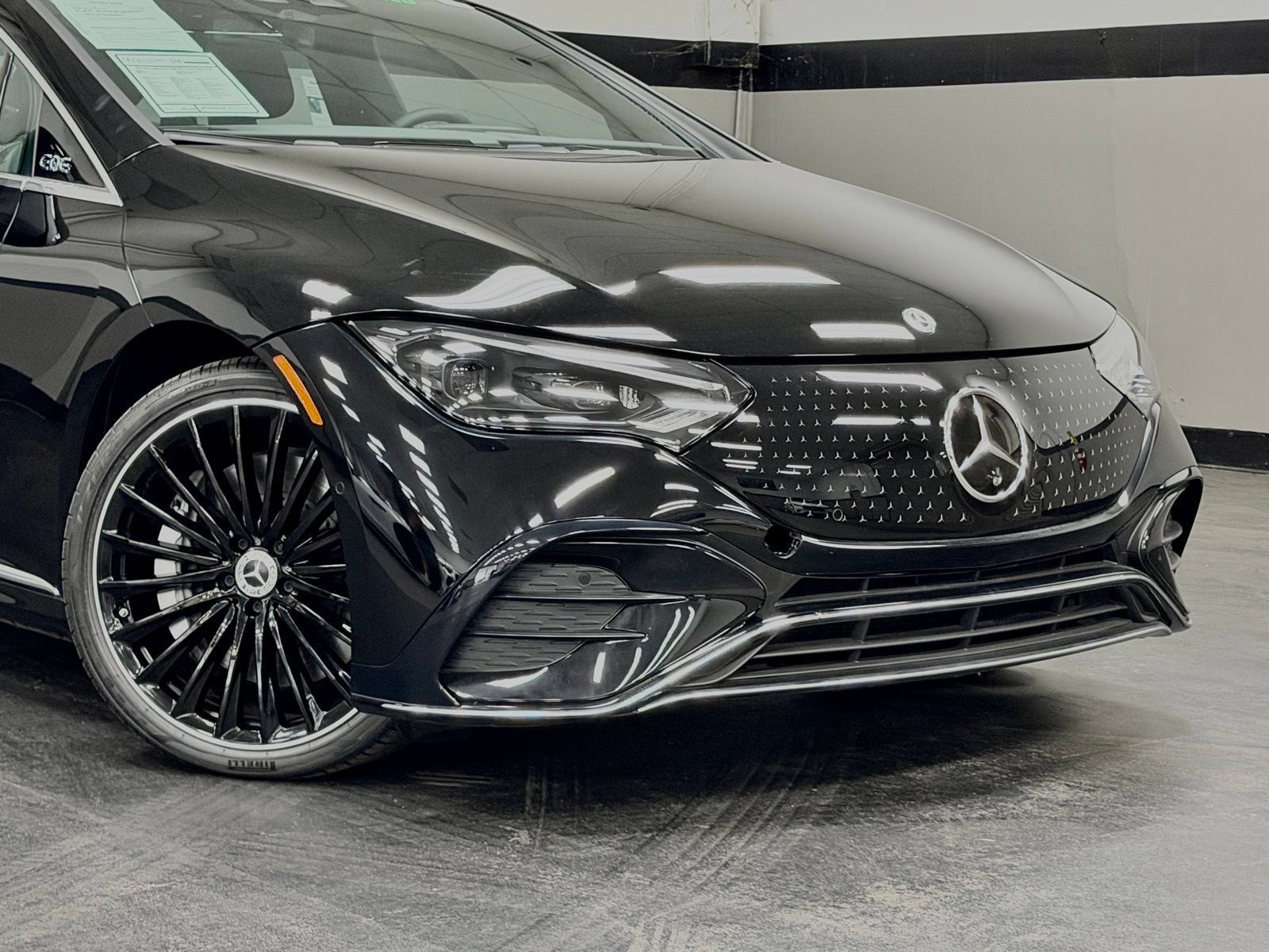 Used 2024 Mercedes-Benz EQE 350+ 4MATIC Sedan image 3