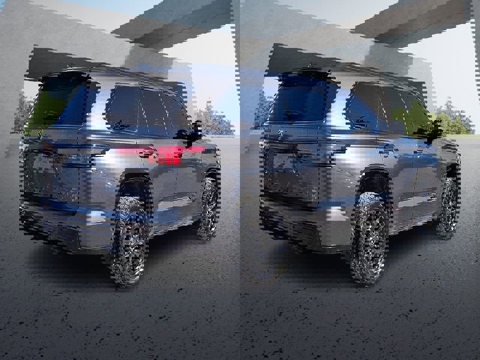 Used 2023 Toyota Sequoia Platinum image 6