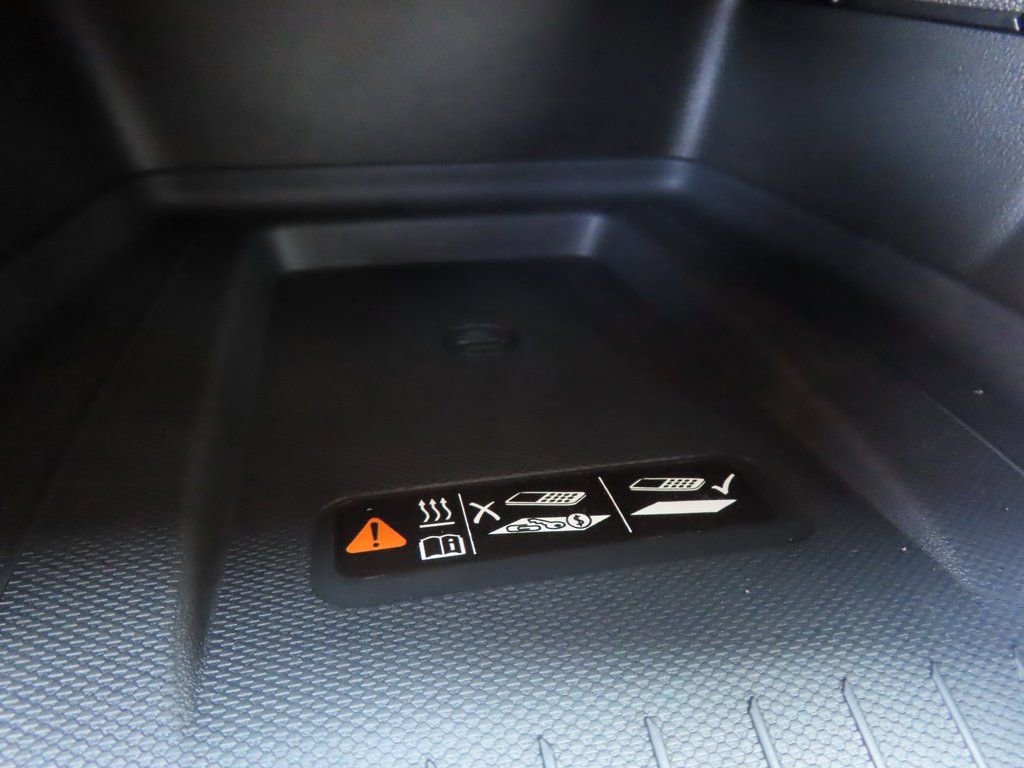 New 2025 Chevrolet Equinox EV RS w/ Convenience Package II AWD/4WD image 12