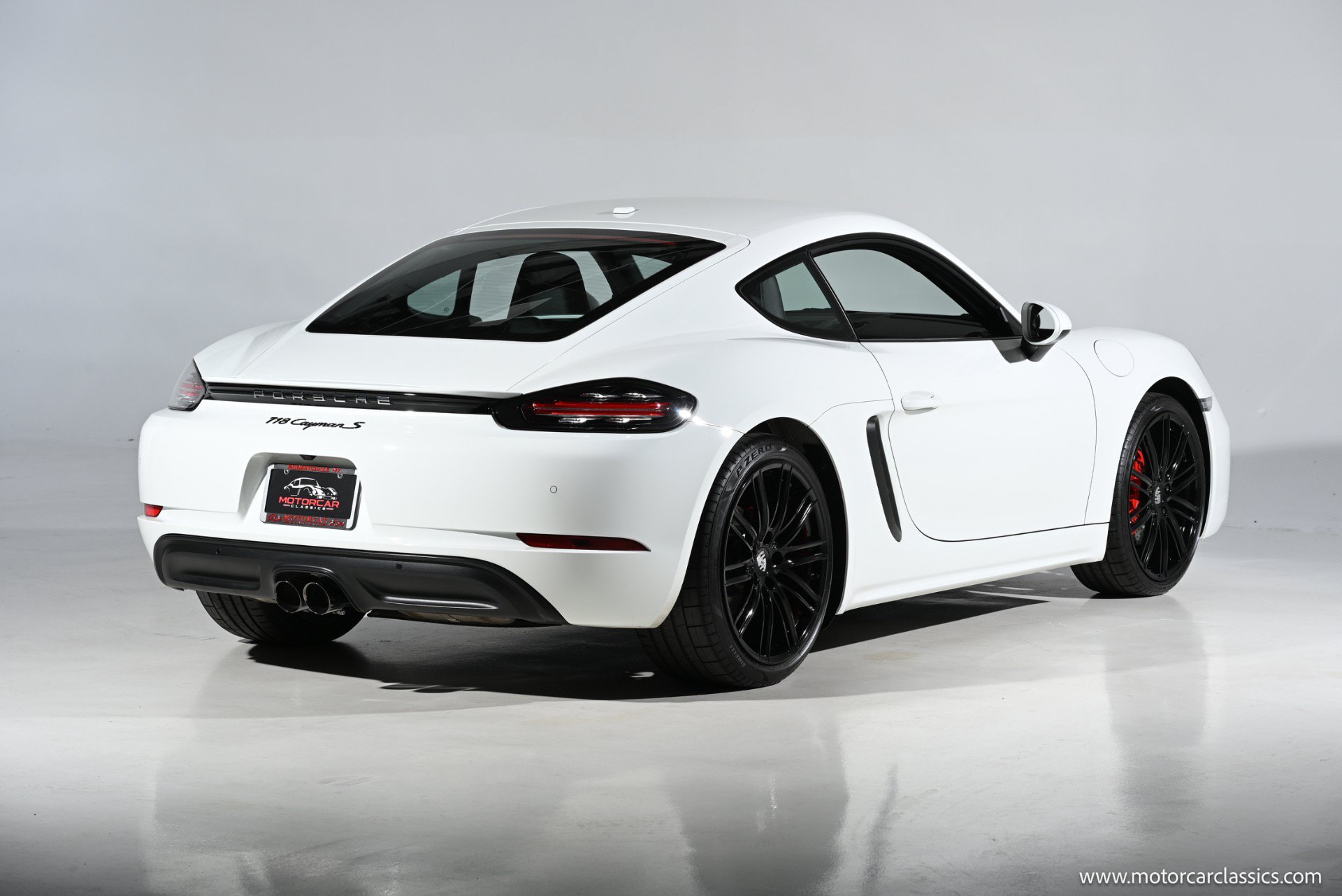 Used 2018 Porsche 718 Cayman S RWD image 8