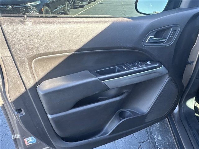 Used 2016 Chevrolet Colorado LT w/ LT Convenience Package AWD/4WD image 20