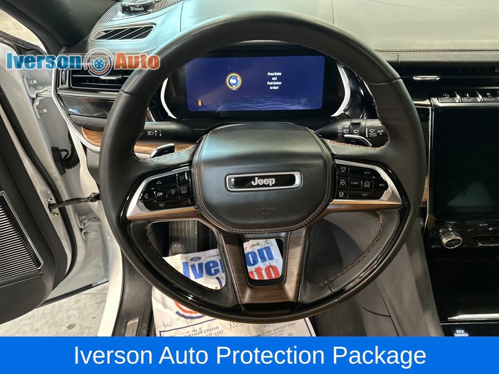 Used 2023 Jeep Grand Cherokee L Summit w/ Advanced Protech Group IV image 19