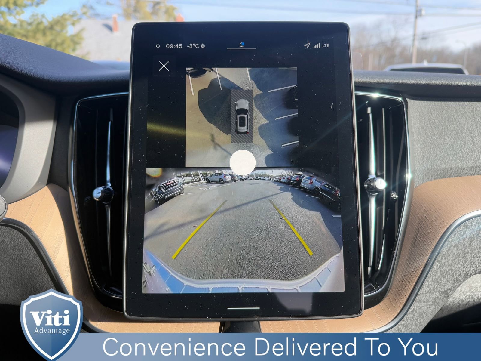 New 2026 Volvo XC60 B5 Plus w/ Protection Package Premier image 16