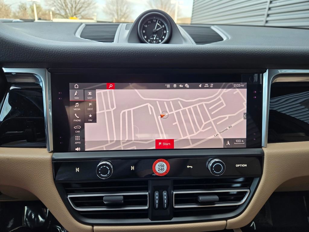 New 2026 Porsche Macan AWD/4WD image 23
