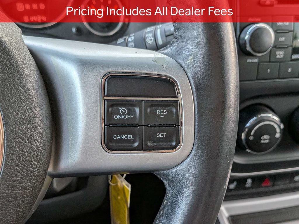 Used 2017 Jeep Compass High Altitude FWD image 23