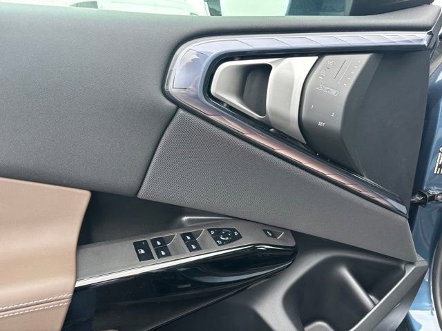 Used 2026 BMW X3 xDrive30 w/ Convenience Package AWD/4WD image 6