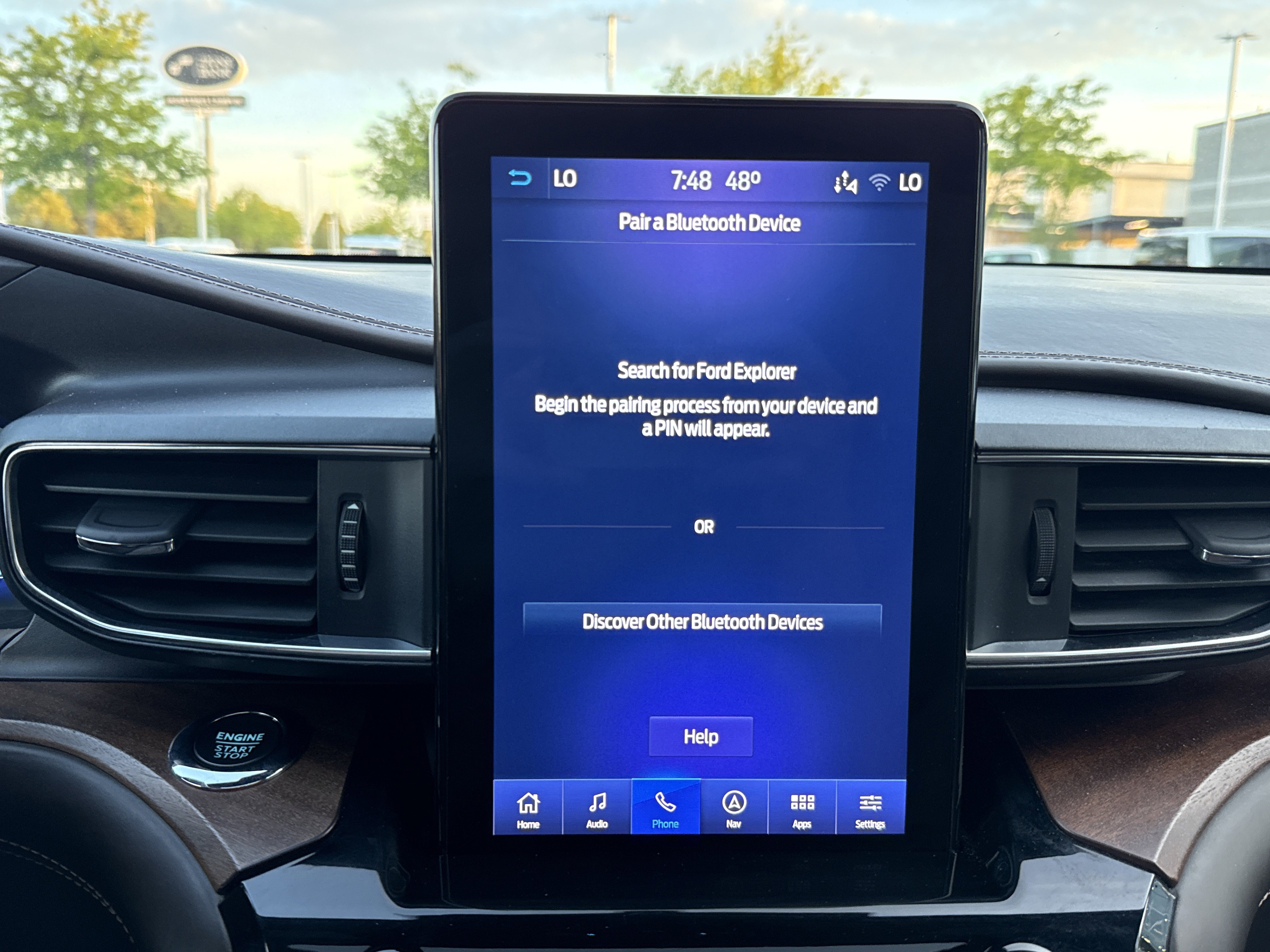 Used 2022 Ford Explorer King Ranch w/ Technology Package image 14