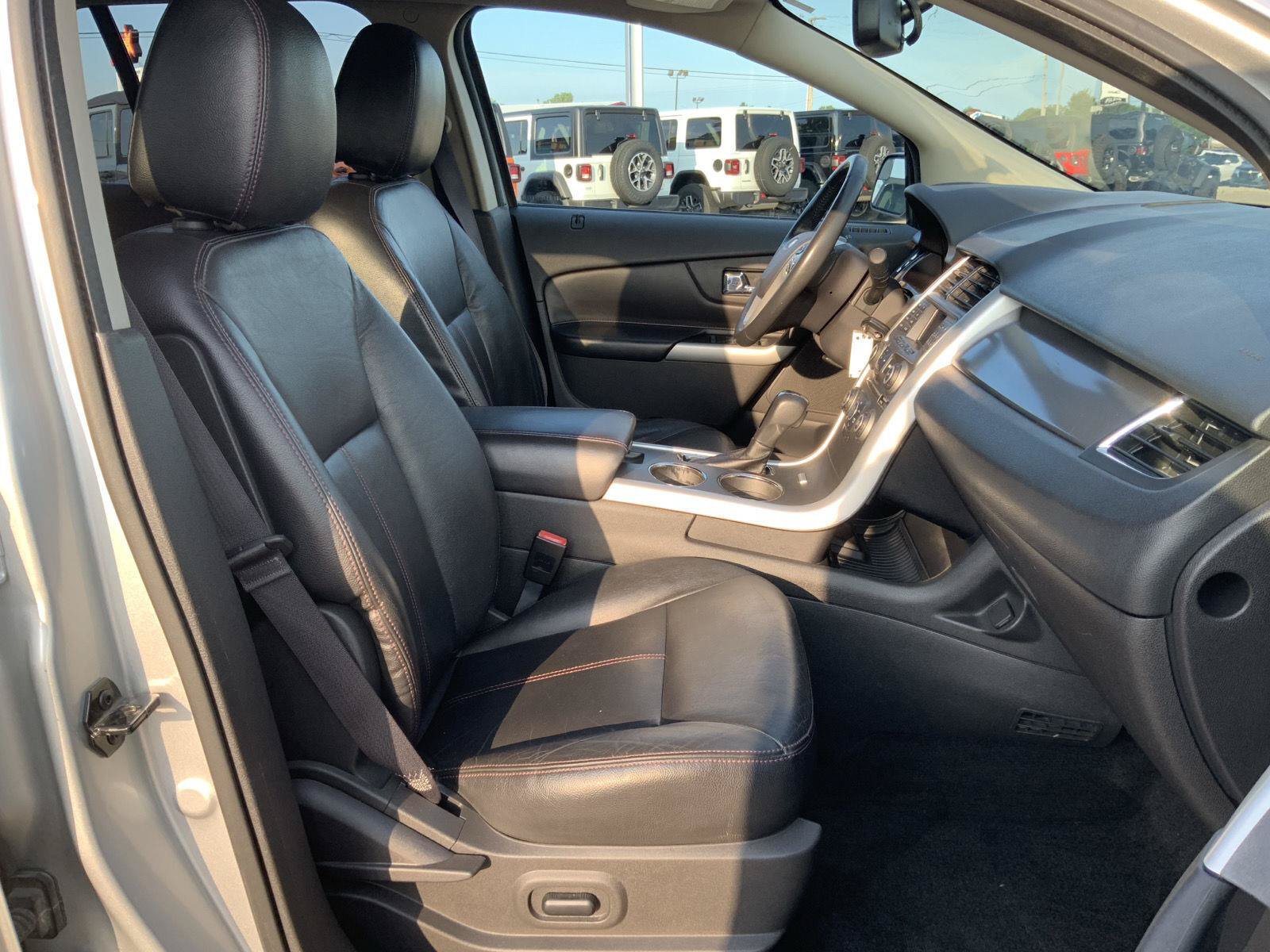 Used 2013 Ford Edge SEL FWD image 48