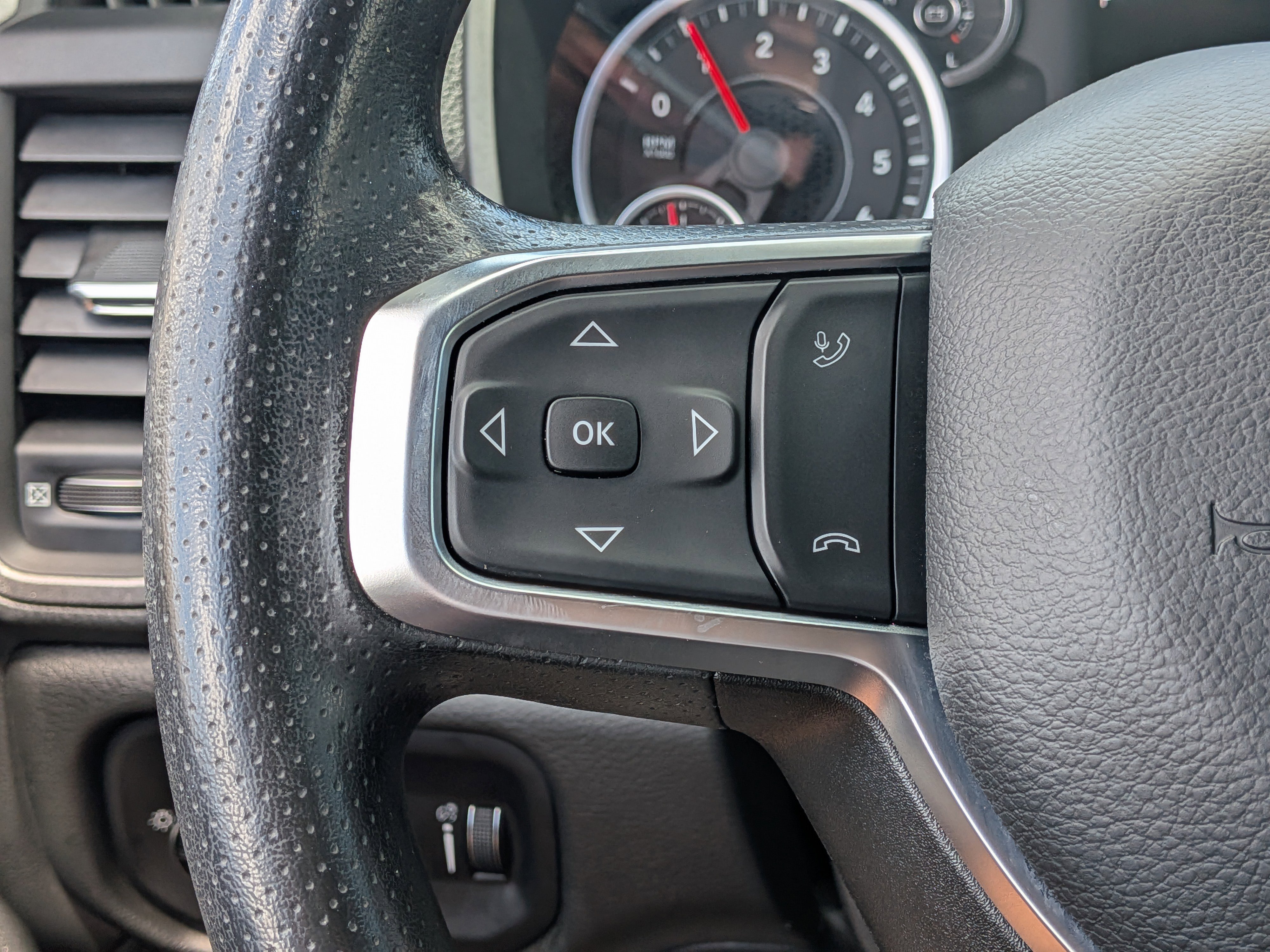 Used 2025 RAM 2500 Tradesman image 23