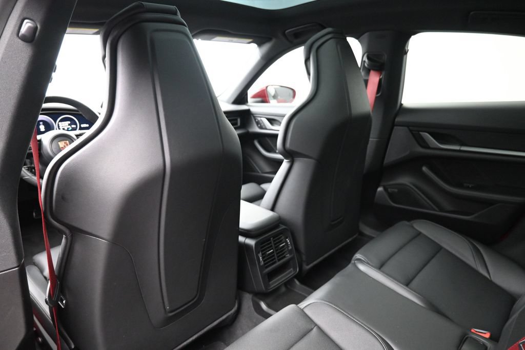 Certified 2025 Porsche Taycan AWD/4WD image 8
