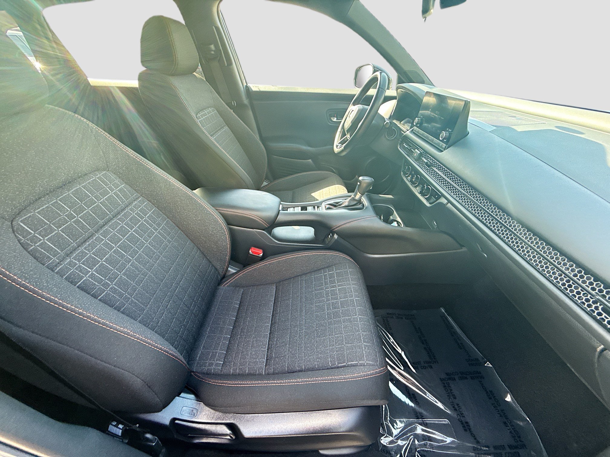 Certified 2025 Honda HR-V Sport image 30