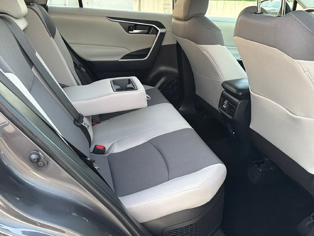 Used 2025 Toyota RAV4 XLE w/ Weather Package AWD/4WD image 14