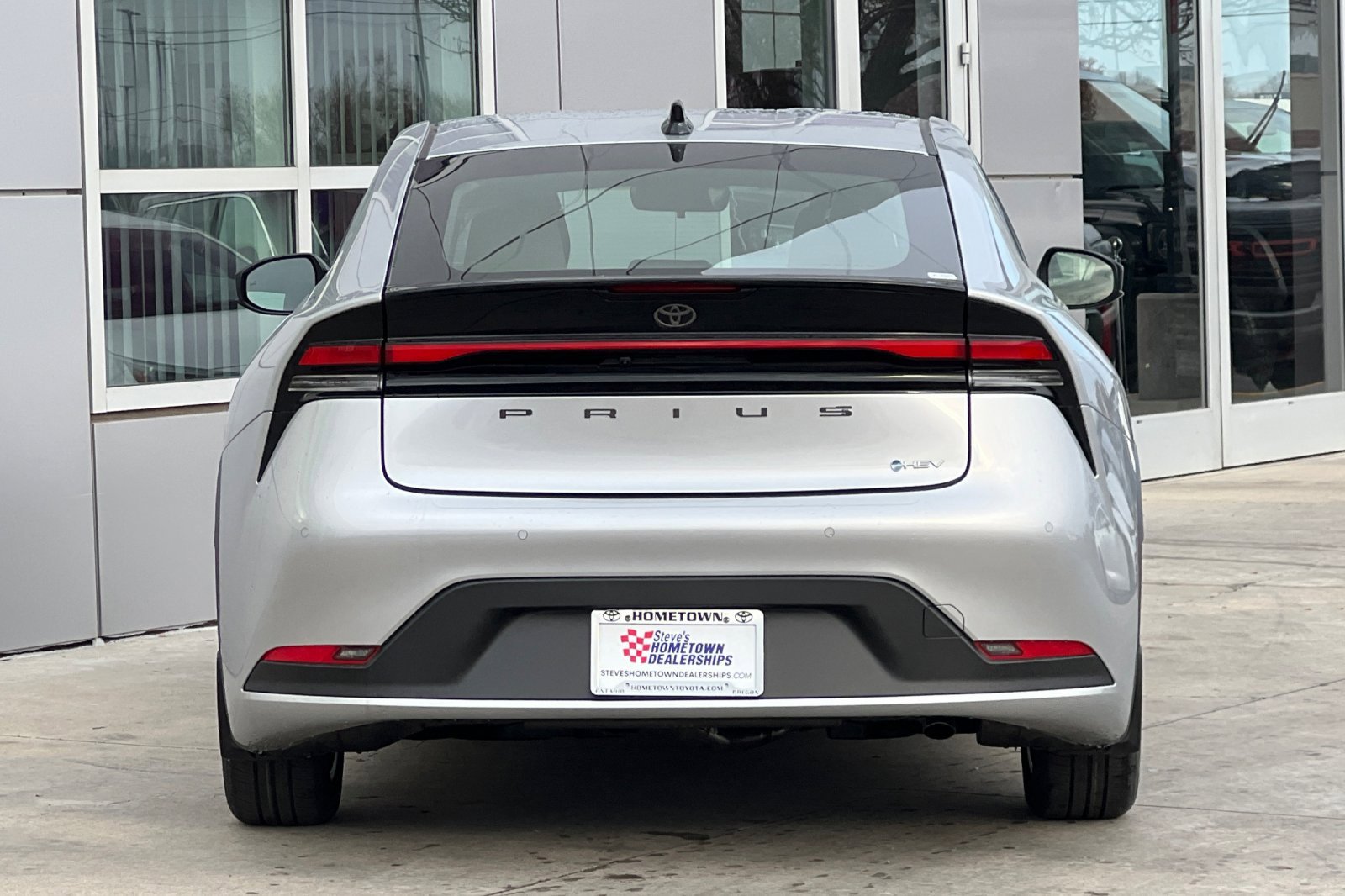 New 2026 Toyota Prius LE image 5