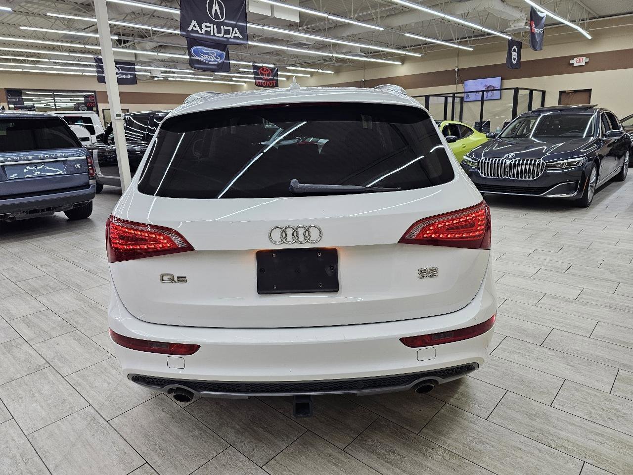 Used 2011 Audi Q5 3.2 Prestige image 6
