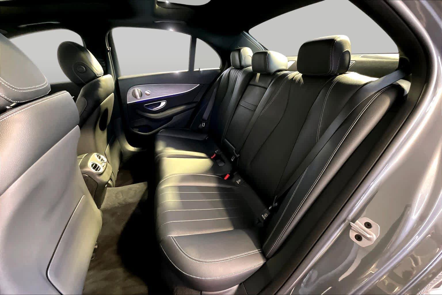 Used 2021 Mercedes-Benz E 350 4MATIC Sedan image 21