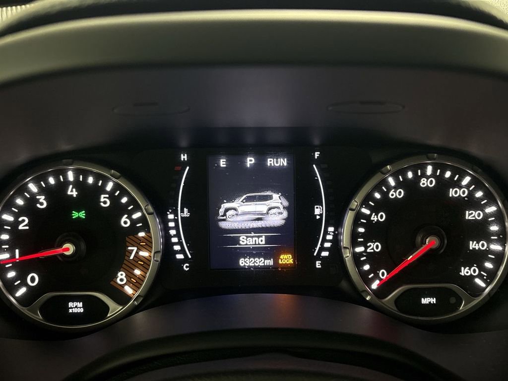 Used 2019 Jeep Renegade Latitude w/ Cold Weather Group image 37