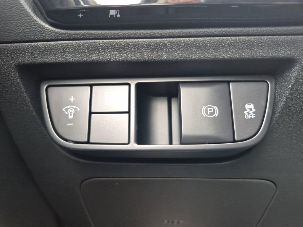 New 2025 Kia EV6 Light w/ Light LR Technology Package image 24