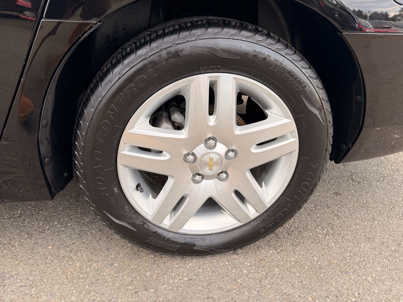 Used 2016 Chevrolet Impala LT image 17