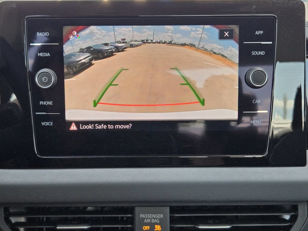New 2027 Volkswagen Jetta SE FWD image 18