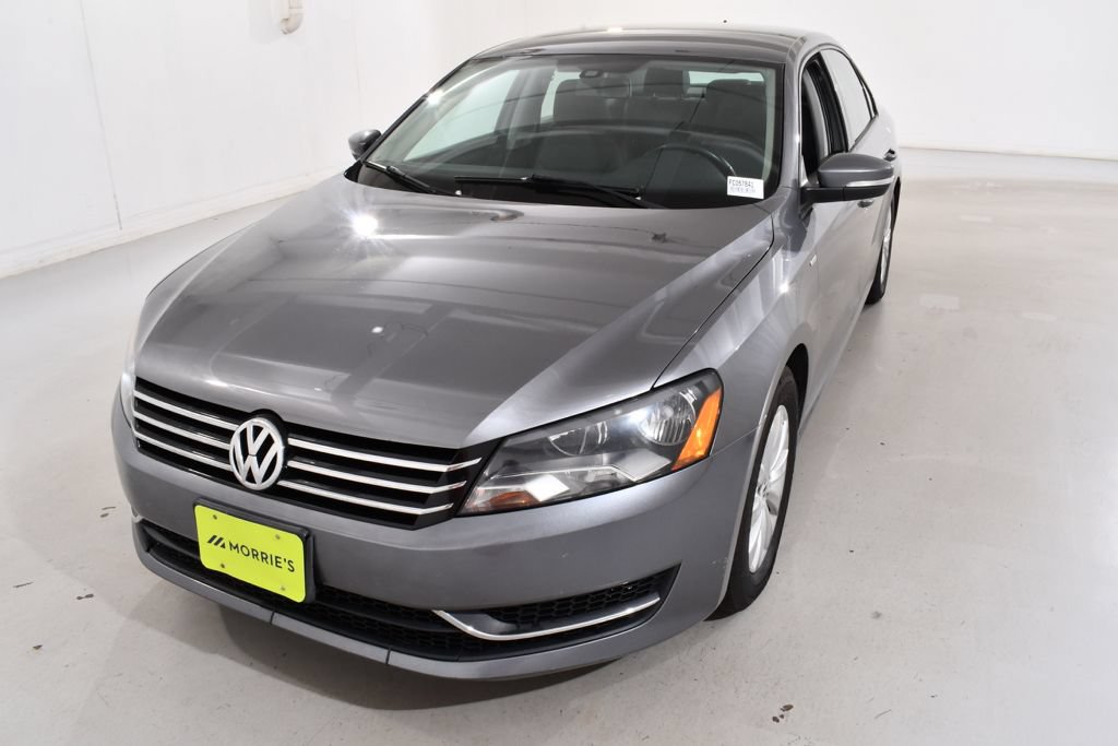 Used 2015 Volkswagen Passat 1.8T Wolfsburg Edition FWD image 2