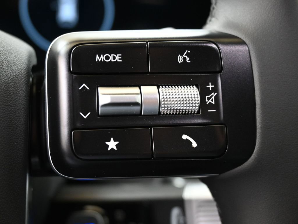 Used 2026 Hyundai Ioniq 9 SEL image 25