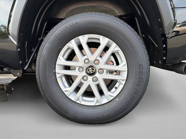 New 2026 Toyota Tundra SR5 AWD/4WD image 9