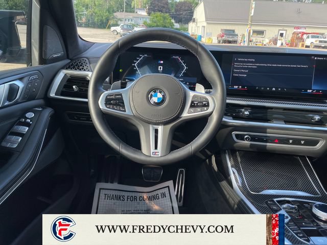 Used 2025 BMW X7 M60i AWD/4WD image 16