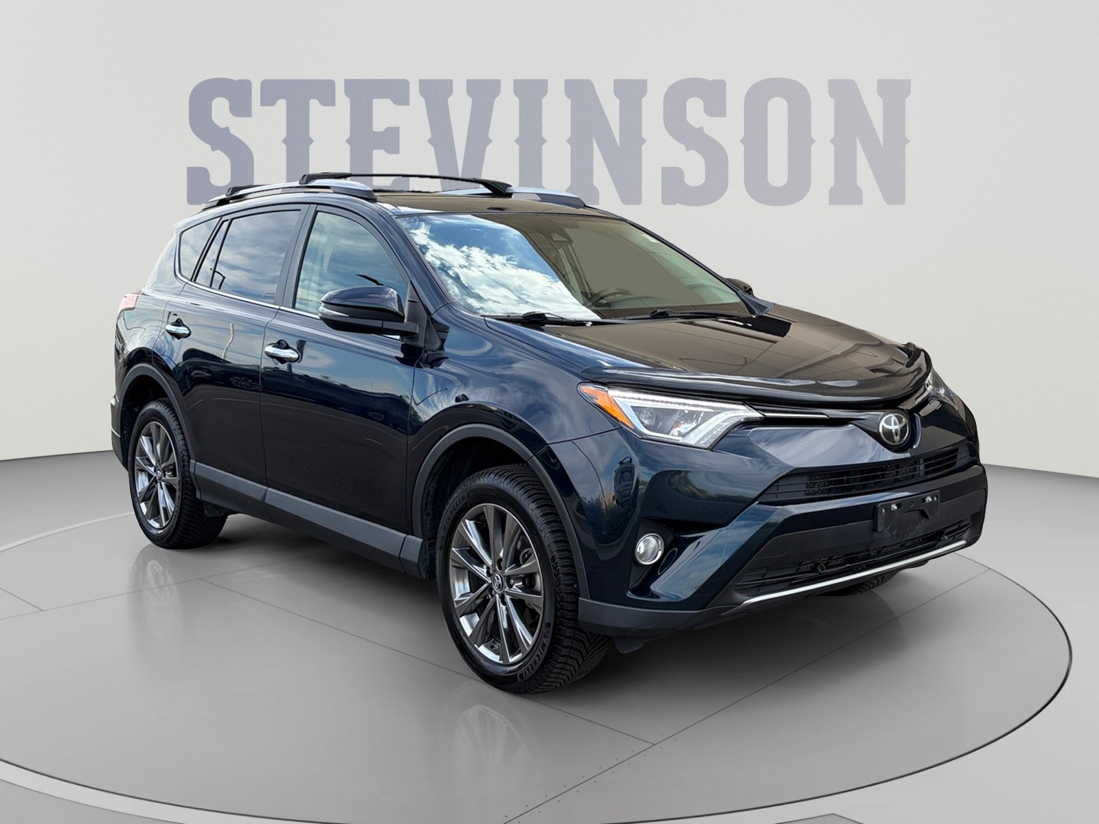 Used 2018 Toyota RAV4 Limited w/ All Weather Liner Package AWD/4WD image 7