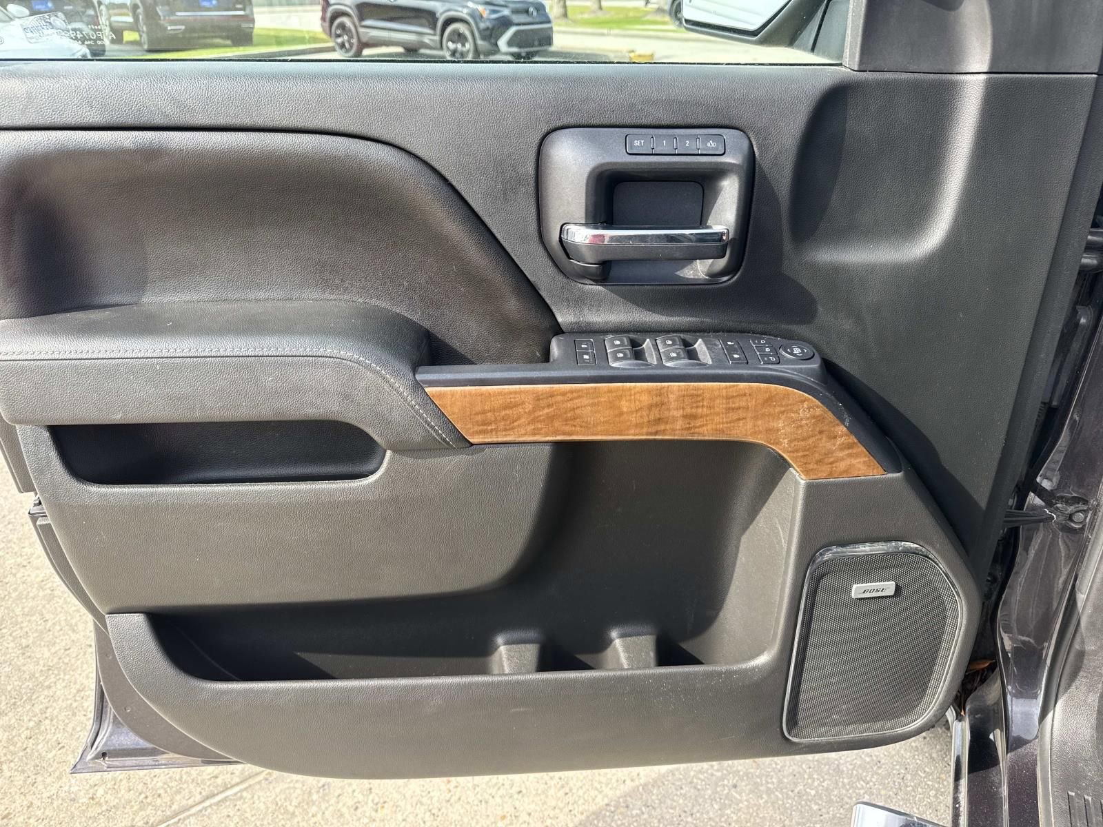 Used 2015 Chevrolet Silverado 1500 LTZ image 18