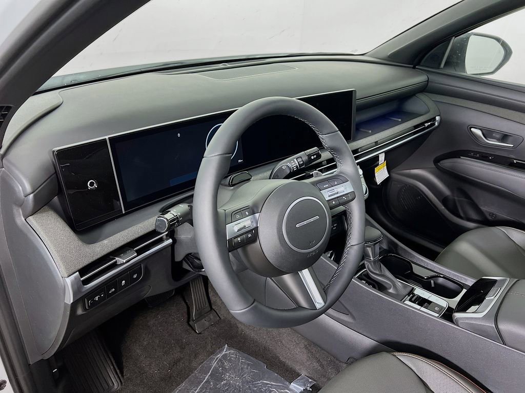 New 2025 Hyundai Santa Cruz Limited image 8