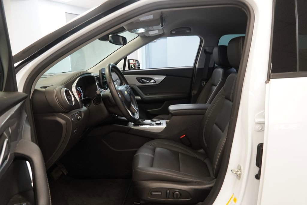 Used 2023 Chevrolet Blazer LT image 4