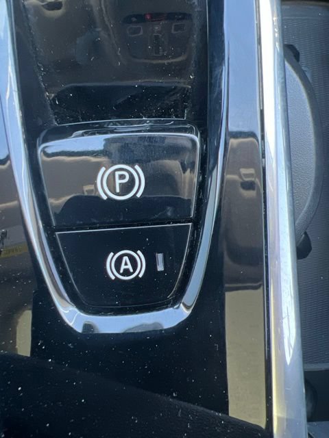 Used 2023 Volvo S60 B5 Plus AWD/4WD image 20