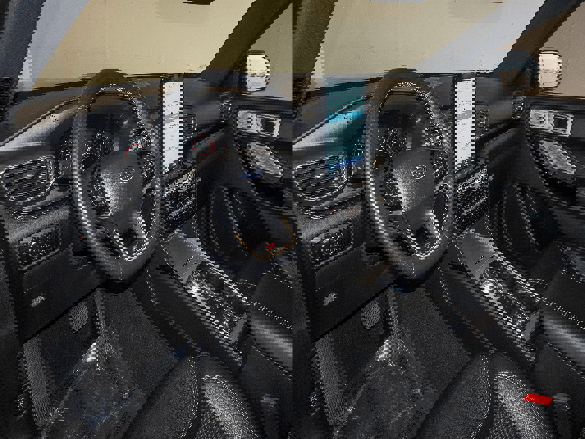 Used 2023 Ford Explorer ST w/ Equipment Group 401A image 21