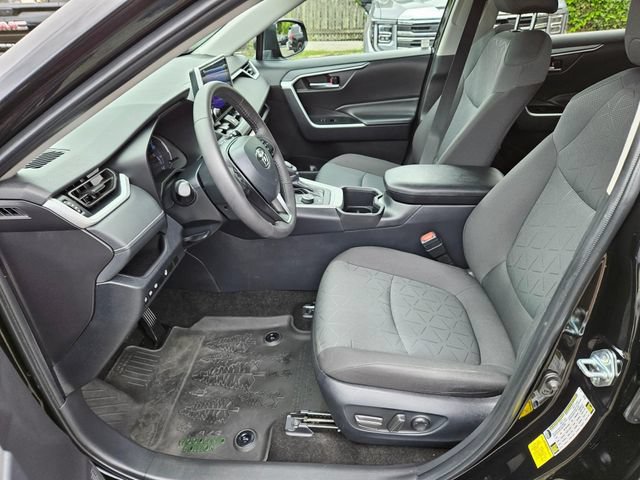 Used 2024 Toyota RAV4 AWD Hybrid w/ Weather Package image 20