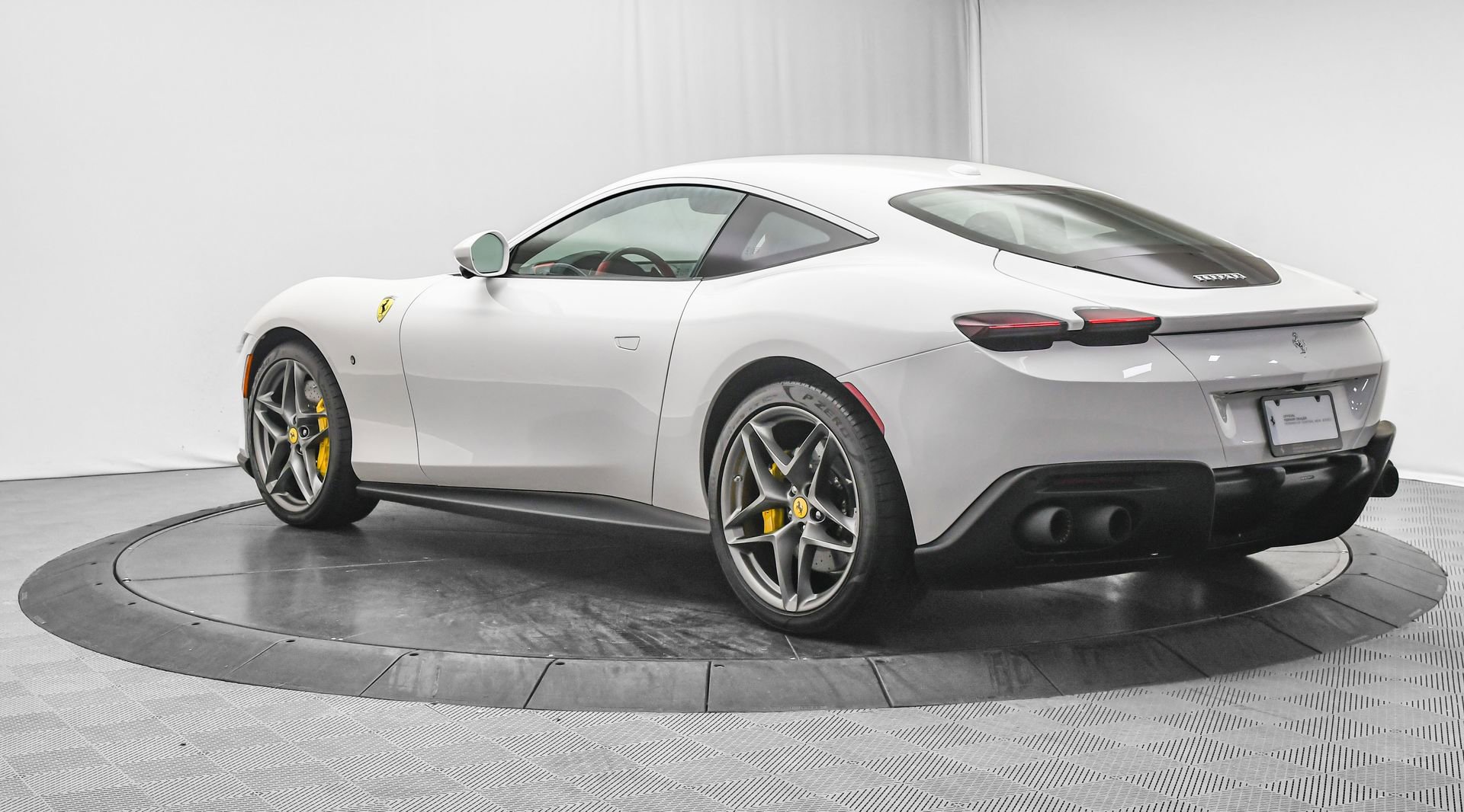 Used 2024 Ferrari Roma image 6