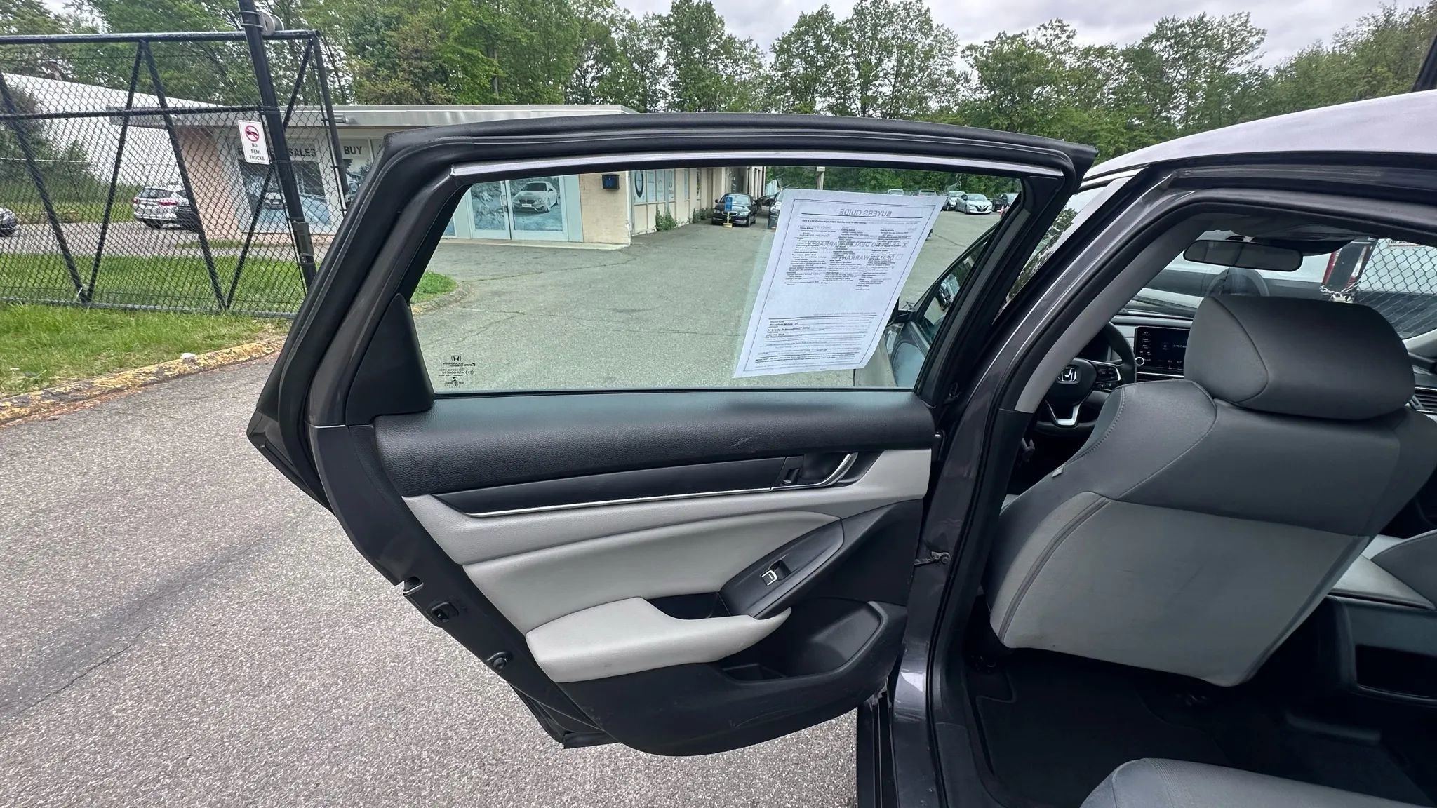Used 2020 Honda Accord LX image 25