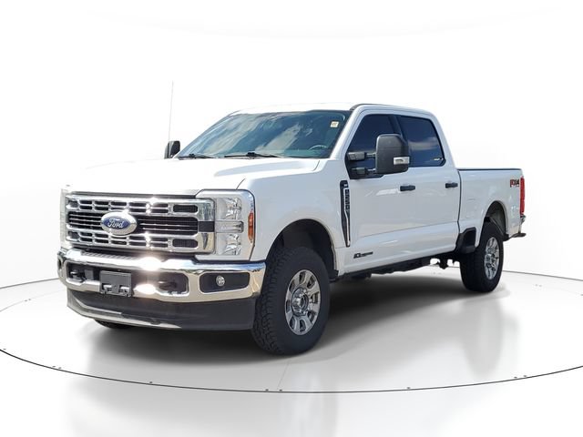 Used 2024 Ford F250 XLT w/ FX4 Off-Road Package AWD/4WD image 2