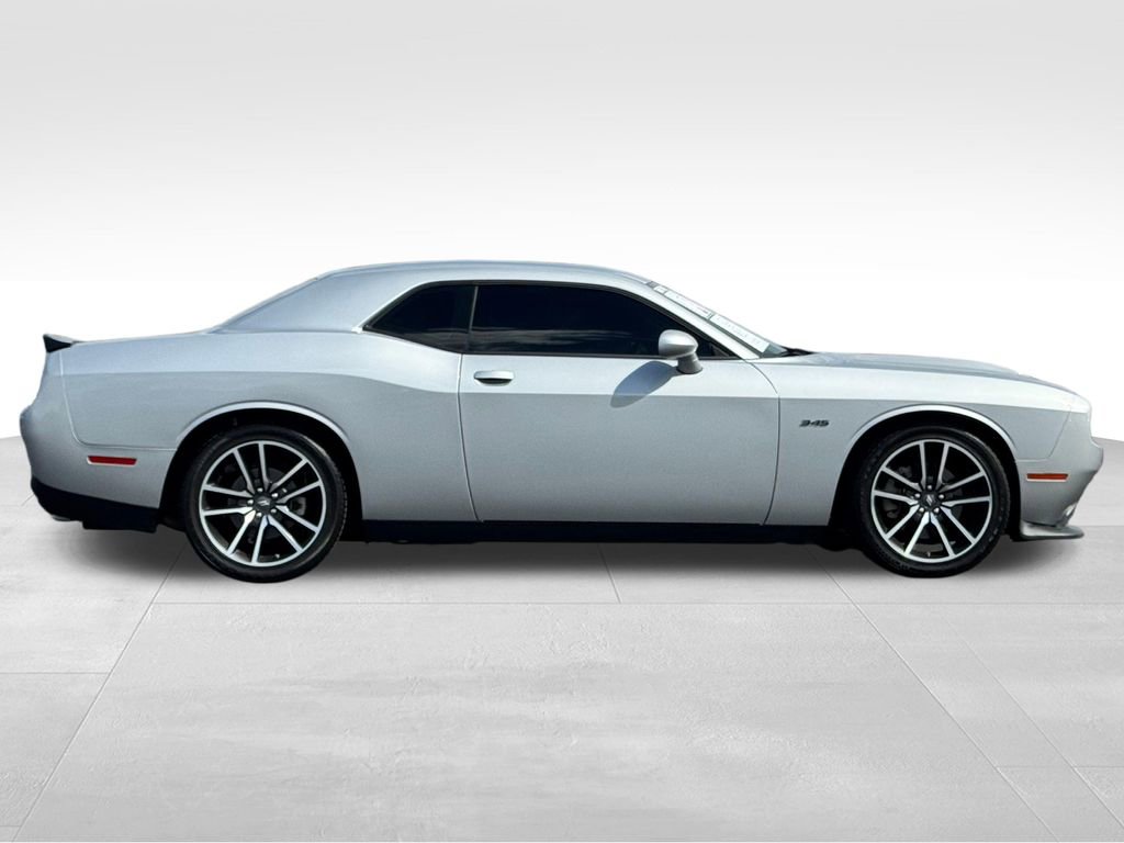 Used 2023 Dodge Challenger R/T RWD image 8