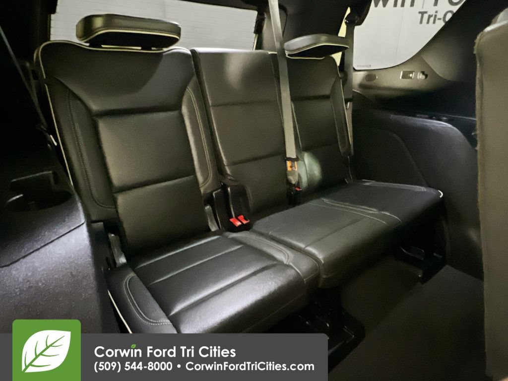 Used 2023 GMC Yukon SLT AWD/4WD image 17